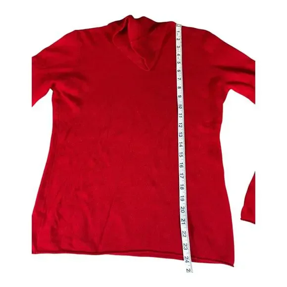 Neiman Marcus 100% Cashmere Red Turtleneck Sweater (Size [insert]) - Picture 9 of 10